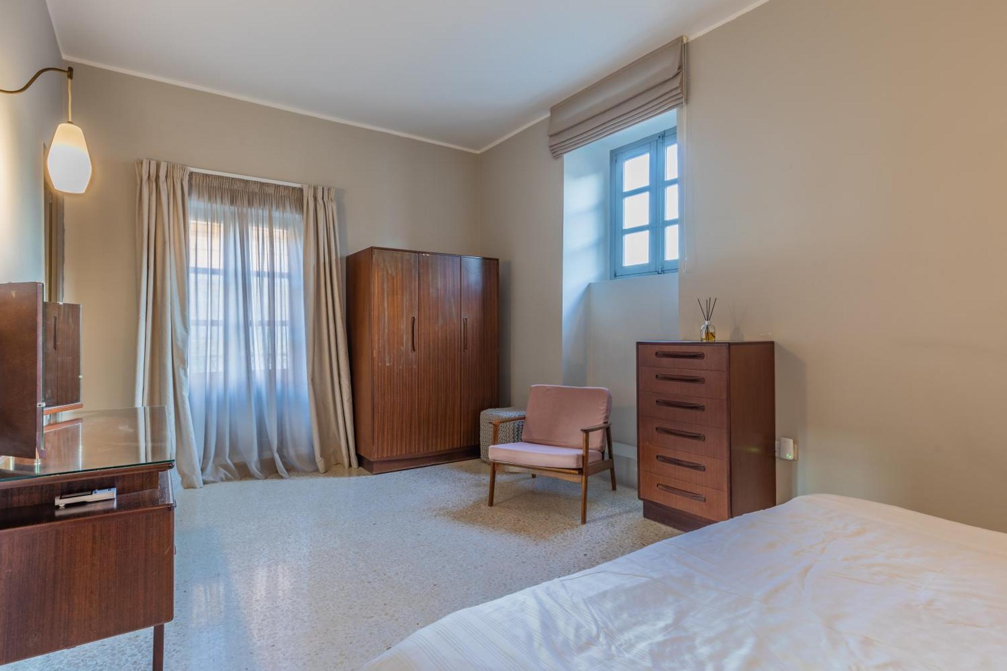 Stylish Retro Suites Il-Furjana Extérieur photo